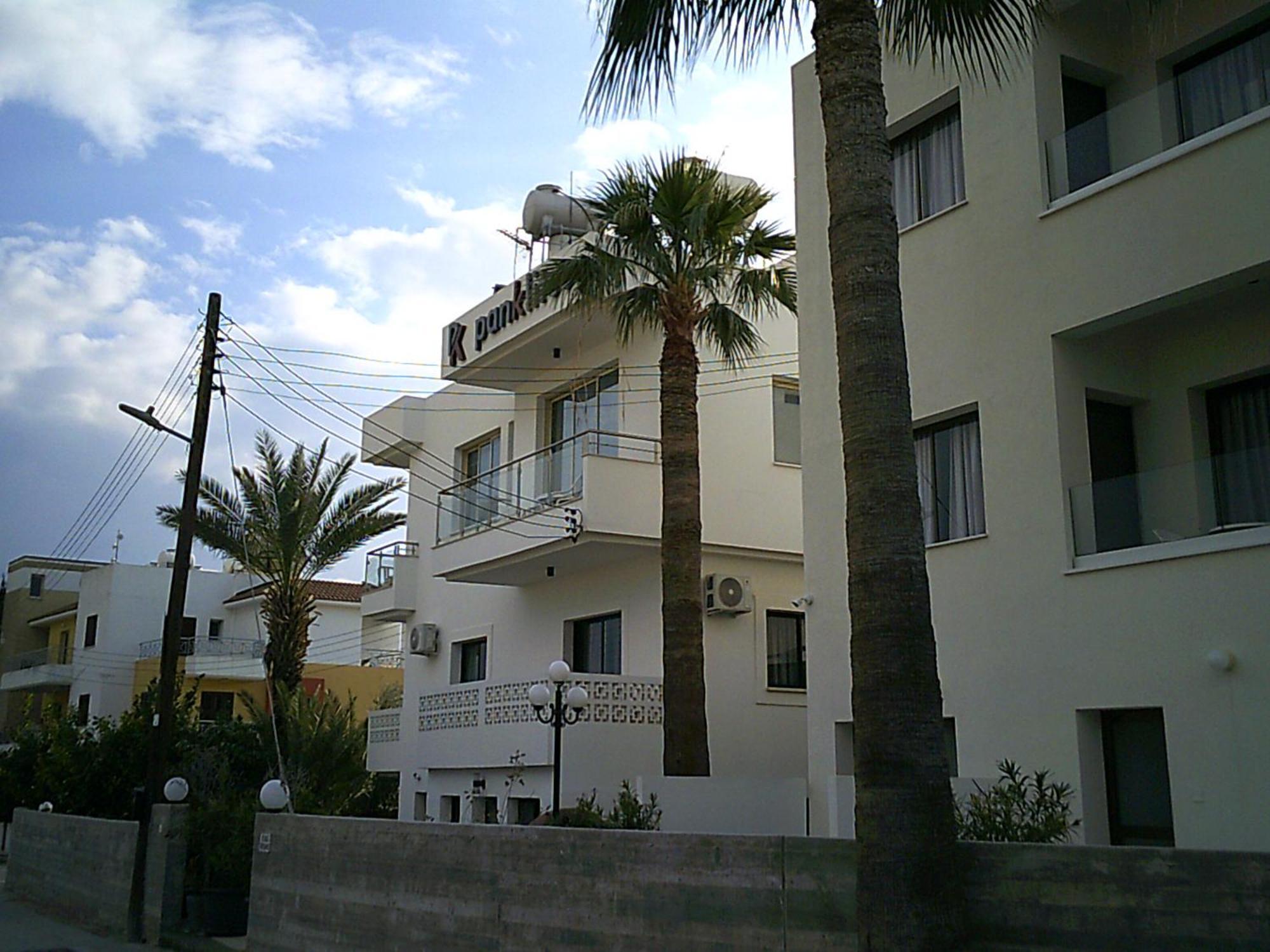 Panklitos Tourist Apartments Paphos Eksteriør billede