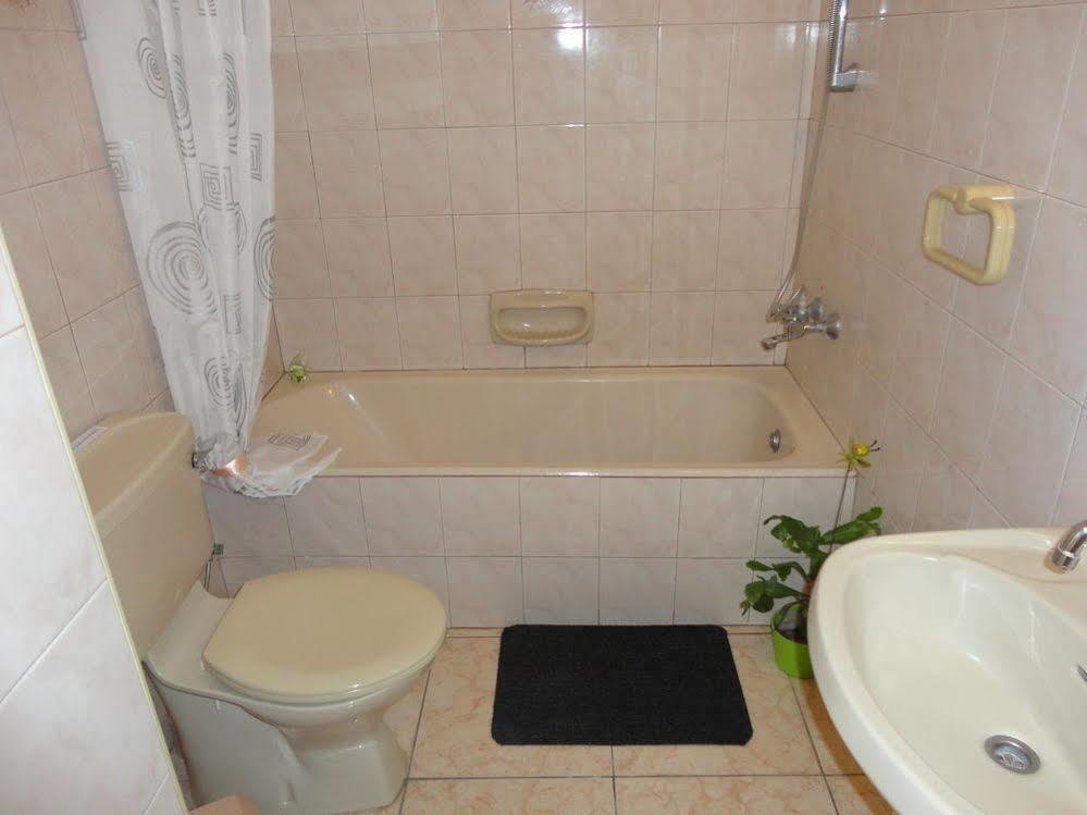 Panklitos Tourist Apartments Paphos Eksteriør billede